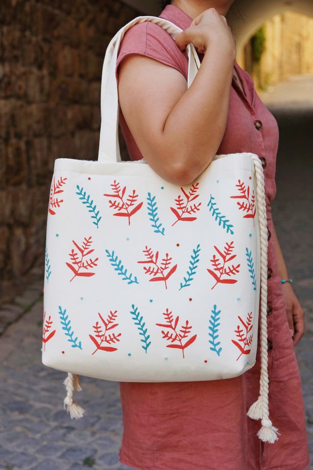 Somon & Mavi Yapraklar Desenli Ağzı Büzgülü Omuz Çantası