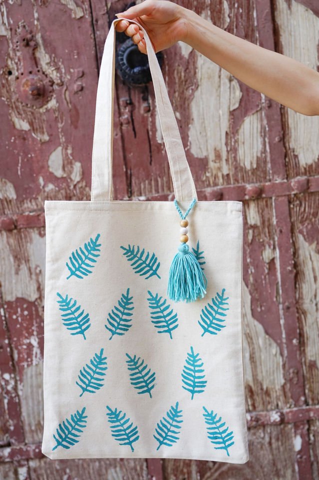 Turkuaz Eğrelti Otları Desenli Amerikan Bezi Çanta