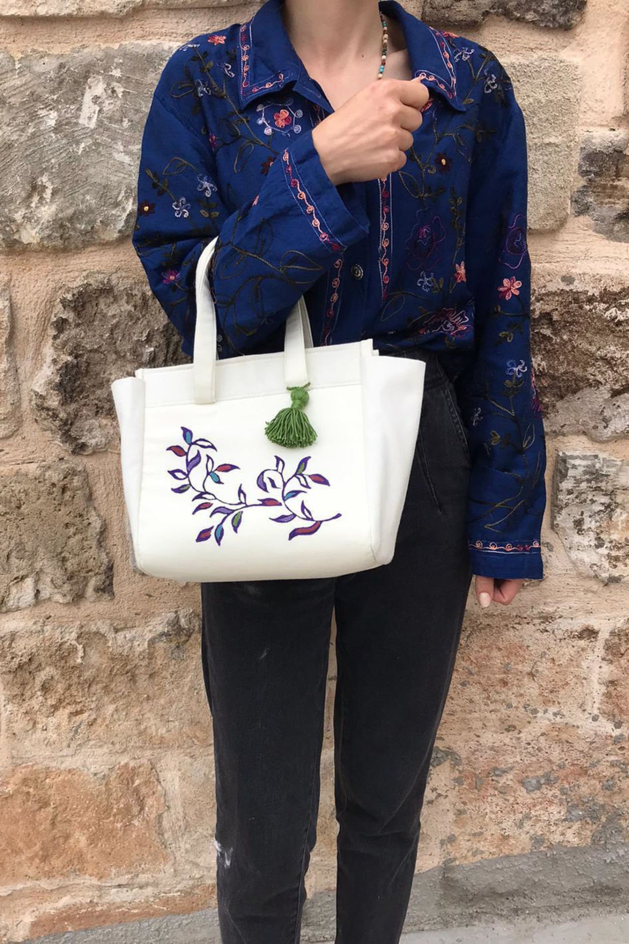 Krem Rengi Renkli Yapraklar Baskılı Kol Çantası