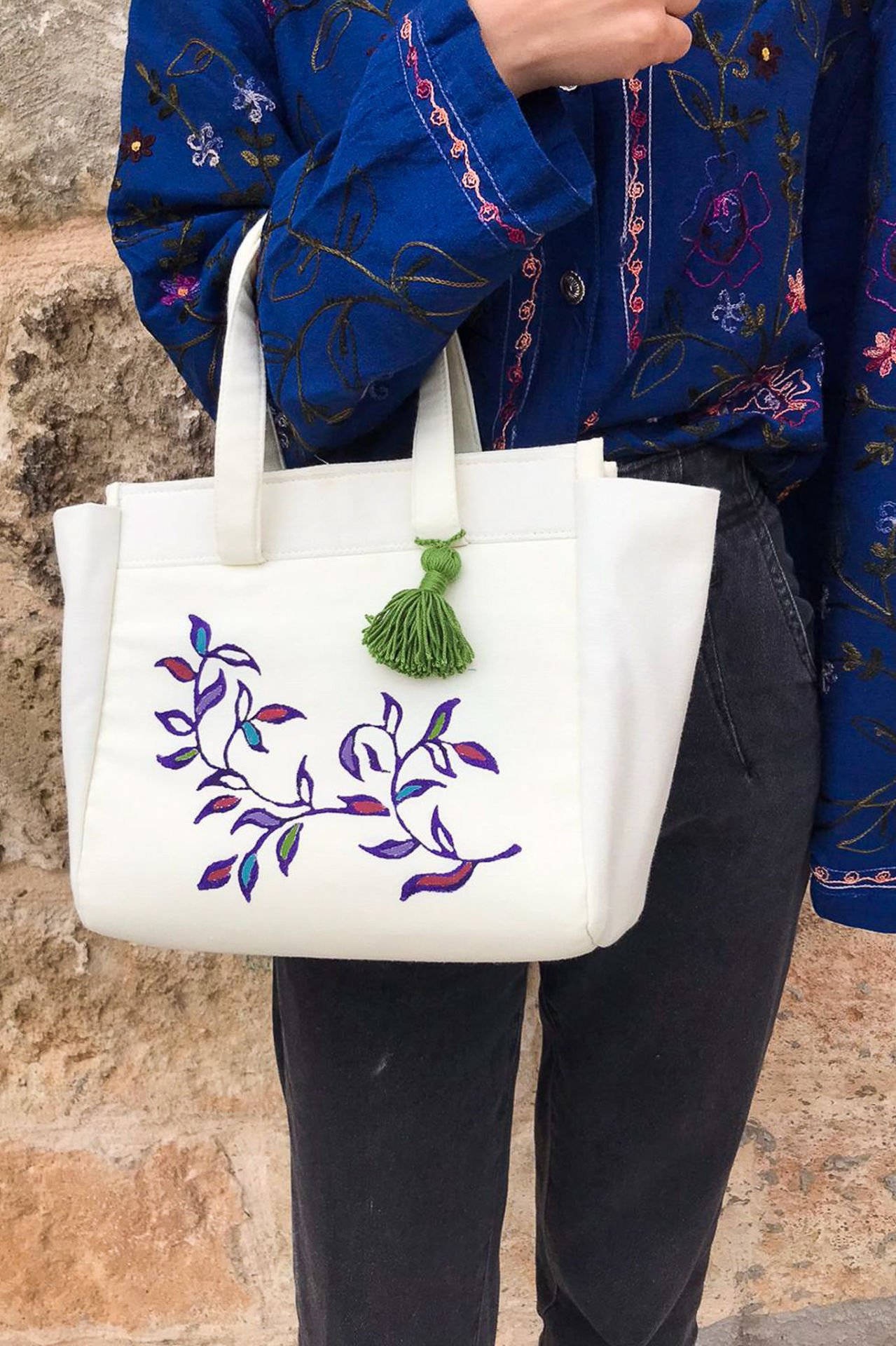 Krem Rengi Renkli Yapraklar Baskılı Kol Çantası