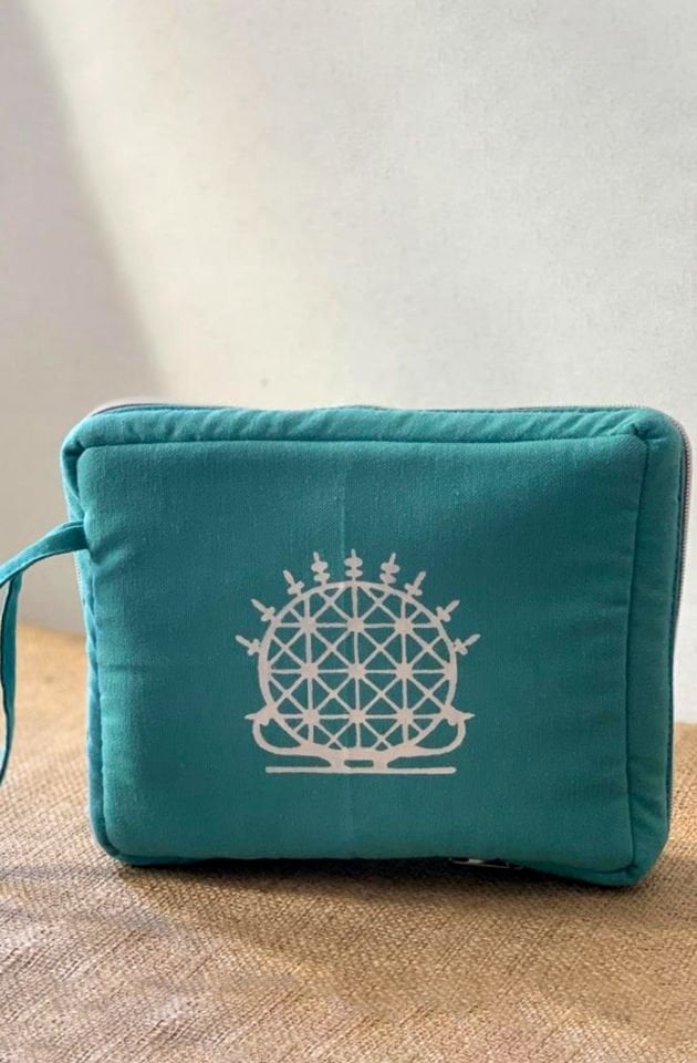 Turkuaz Hitit Desenli Kitap Kılıfı