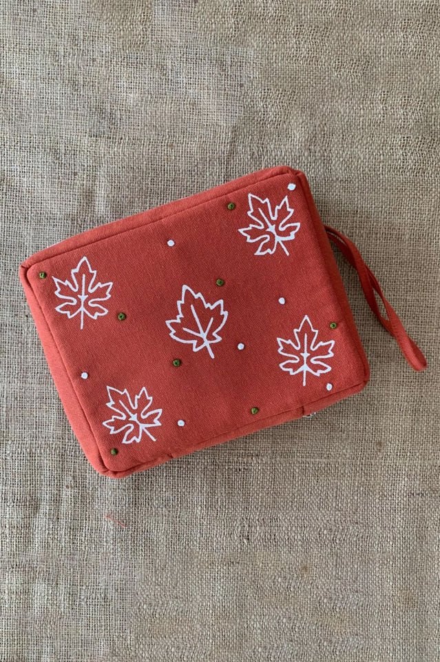 Kiremit Çınar Yaprakları Desenli Kitap Kılıf